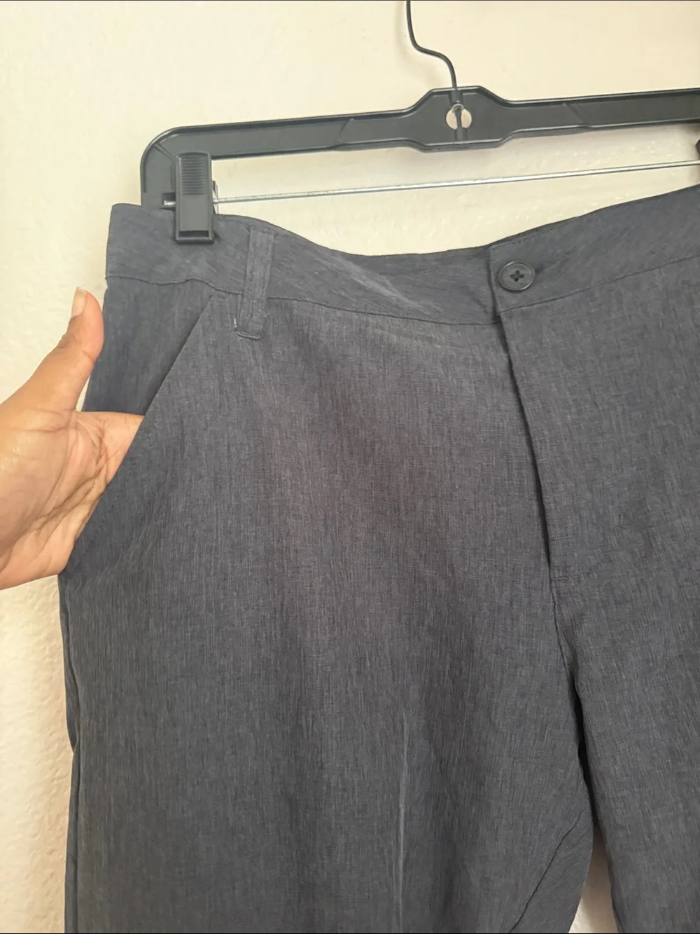 Travis Mathew Dark Charcoal performance stretch golf Pants Sz 34
